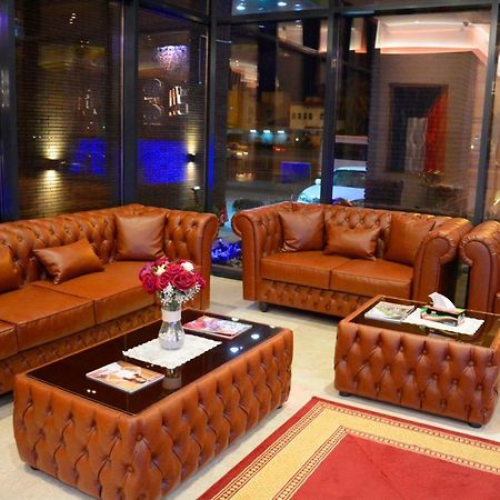 ذا فيفتى ايت السالمية Aparthotel Kuwait City Eksteriør bilde